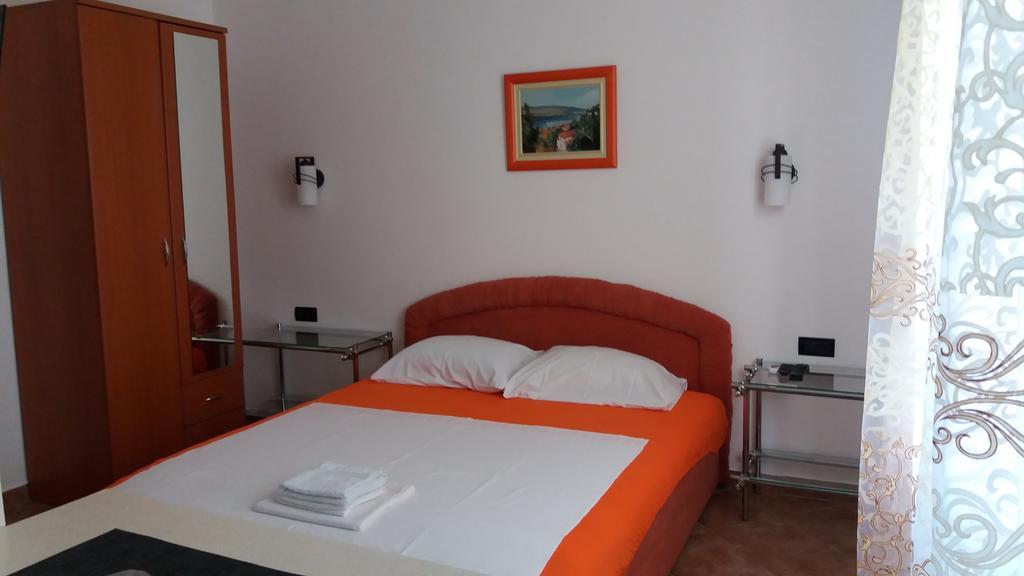 Apartmani Luka Herceg Novi Exterior foto